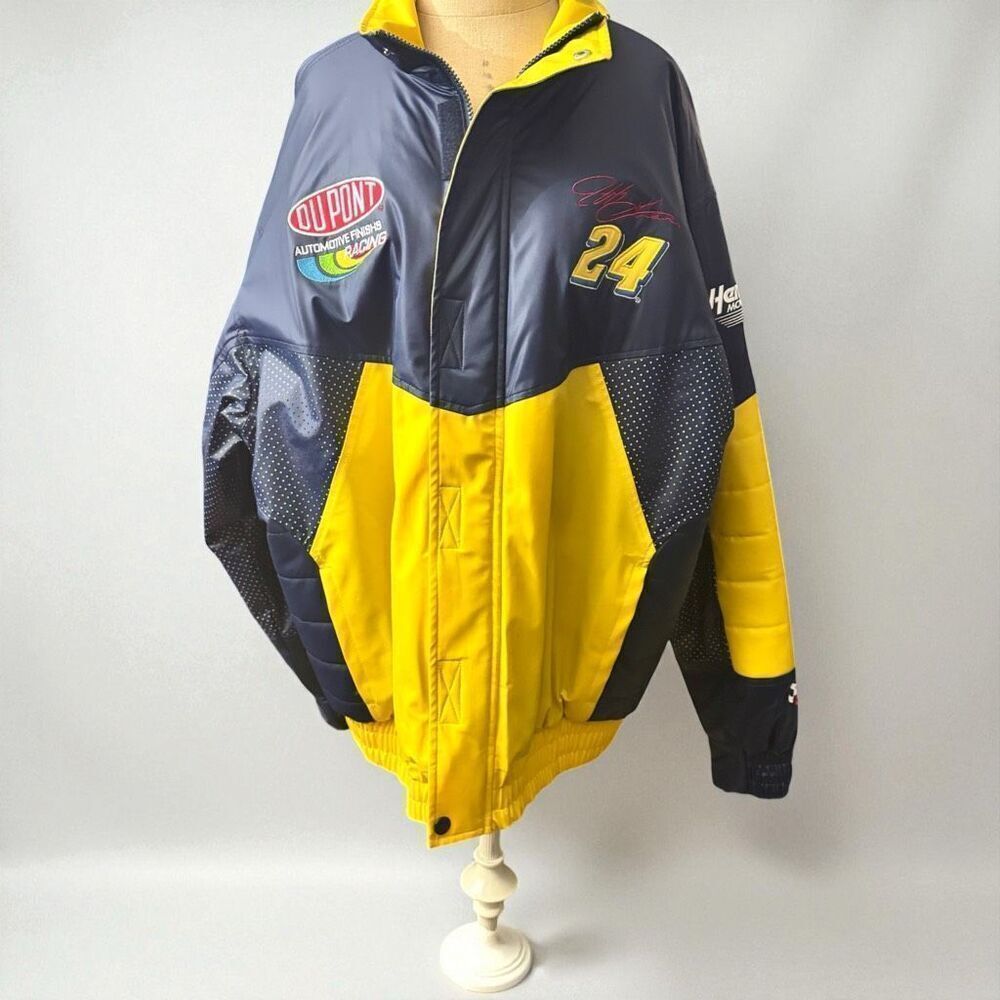 NASCAR / Chase Authentics DuPont Racing Vintage Jeff Gordon Jacket